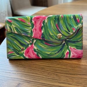 Lilly Pulitzer large sunglasses case